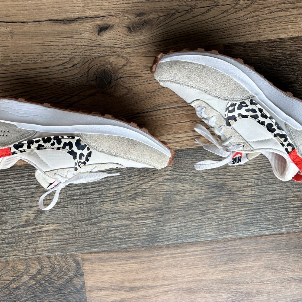 Nike Women's Cheetah Sneakers - Picture 3 of 7
